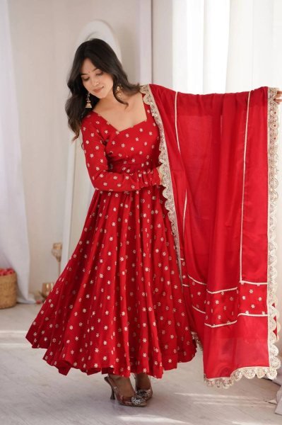 Ergonomic Red Chinon Silk Anarkali Suit And Fancy Lace Of Duptta For Party Wear Ready To Wear Collection