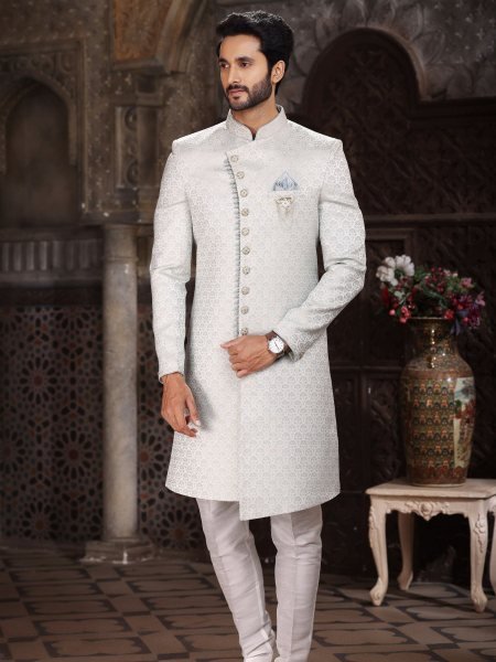Ergonomic White Modern Designer Indo Western Outfit with Classic Touch 