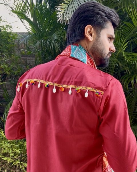 Ethereal Maroon Cotton Kutchi Work Kurta with Pajama and Dupatta for Navratri Kurta Pajama Wholesale