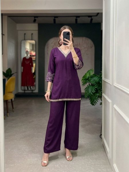 Ethereal Purple Stylish Everyday Wear Cotton Kurti Set with Embroidered Details Kurtis