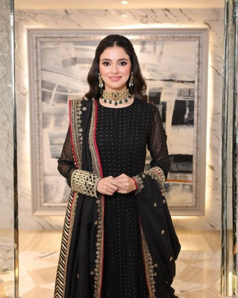 Ethnic Black Blooming Gown With Full Sleeves Using Embroidery Work For Women Ready To Wear Collection