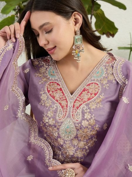 Ethnic Purple Organza Kurti Pant Dupatta Set with Elegant Embroidery Work Designer Plazzo Salwar Suits Wholesale