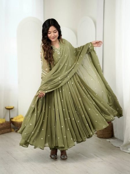 Ethnic Wear Pisat Faux Georgette Gown Set with Embroidered Dupatta at Wholesale Rate Ready To Wear Suit