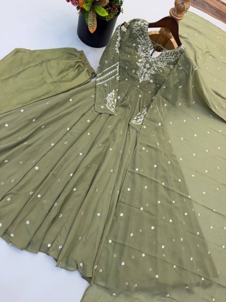 Ethnic Wear Pisat Faux Georgette Gown Set with Embroidered Dupatta at Wholesale Rate Ready To Wear Collection