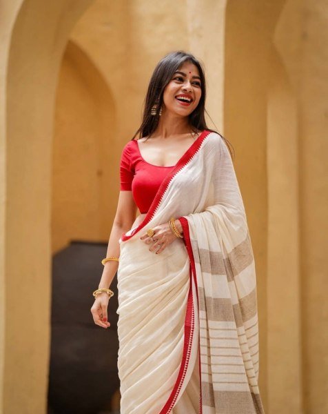 Ethnic White Premium Linen Cotton Digital Printed Saree with Contrast Border Printed Cotton Sarees Wholesale