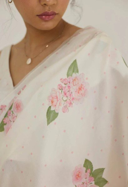 Everyday Elegance Digital Printed Linen Saree with Designer Blouse Piece Printed Cotton Sarees Wholesale