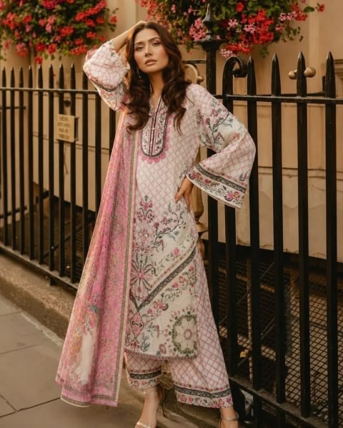 Exceptional Baby Pink Ready Made Viscose Fiona Print Kaftan Palazzo Set for Women Pakistani Suits Wholesale