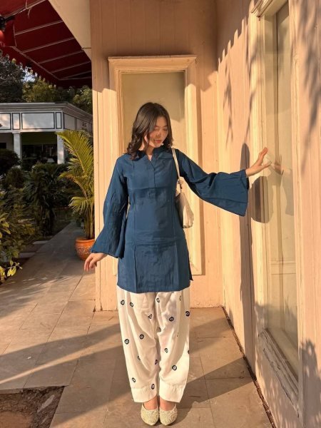 Exceptional Blue Rayon Suit with Farshi Salwar at Wholesale Rate for Women Tunics kurti