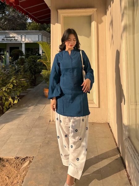 Exceptional Blue Rayon Suit with Farshi Salwar at Wholesale Rate for Women Tunics kurti