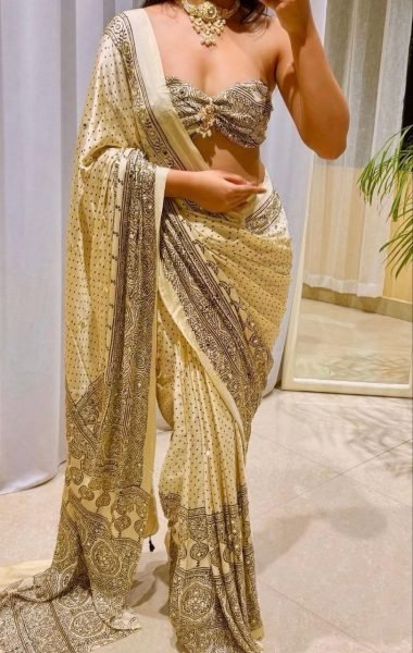 Exceptional Cream Gajji Silk Saree with Mirror Work Border and Matching Blouse For Festival Silk Sarees Wholesale