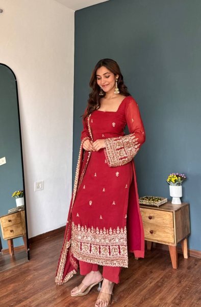 Exceptional Red Women s Heavy Faux Georgette Kurta Pant Dupatta Set with Embroidery Ready To Wear Collection