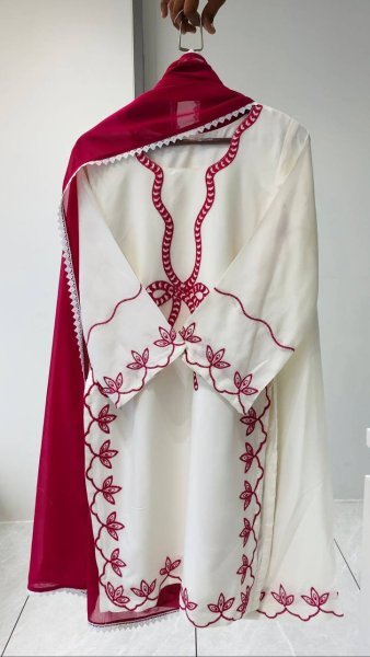 Exceptional White Pakistani-Style Suit Embroidered Work And Matching Magenta Dupatta Ready To Wear Collection