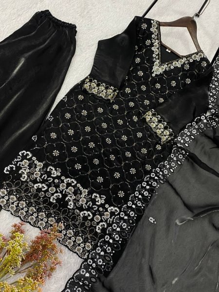 Exclusive Black Fendy Kurti Palazzo Set with Beads And Cutwork Dupatta At Wholesale Rate Ready To Wear Collection