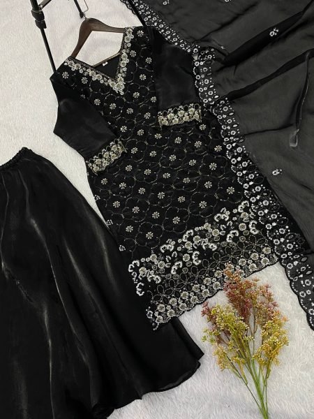Exclusive Black Fendy Kurti Palazzo Set with Beads And Cutwork Dupatta At Wholesale Rate Ready To Wear Collection