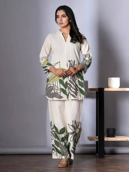 Exclusive Cotton Silk Co ord Set with Modern Floral Digital Design Ready Stock for Export CO ORD Sets