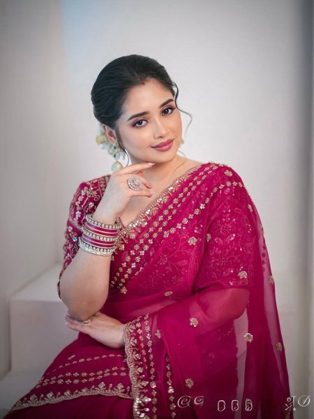 Exclusive Pink Champagne Gold Saree with Red Blouse Designer Party Wear Silk Sarees Wholesale