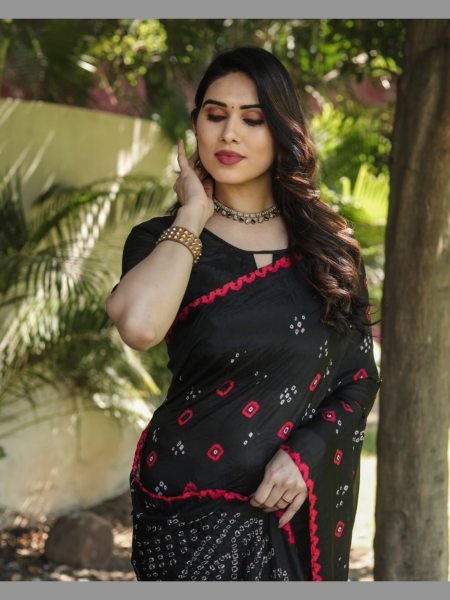 Exclusive Pure Bandhej silk saree  with Zari Weaving  Bandhej Sarees Wholesale