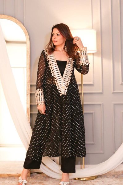 Exquisite Digital Printed Chinon Kurti Set with Real Mirror Work and Embroidery Designer 3 Piece Set Best Quality Wholesale Supplier 3 Piece Kurti Set