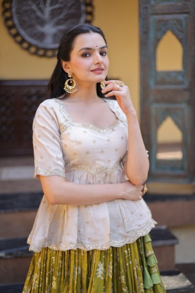 Exquisite Mahendi Green Full Stitched Lehenga Choli Set with Tissue Jacquard Blouse for Weddings Designer Lehenga Choli
