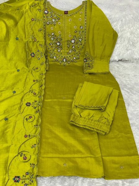 Exquisite Parrot Green Designer Mal Chanderi Anarkali Kurta Pant Dupatta with Bracelet Embroidery Kurtis 