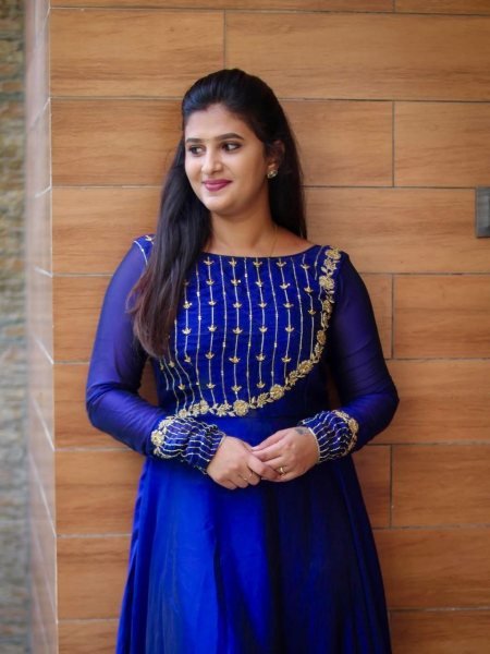 Exquisite Royal Blue Georgette Gwon With Full Sleeves For Dropshipping Supplier Georgette Kurti 