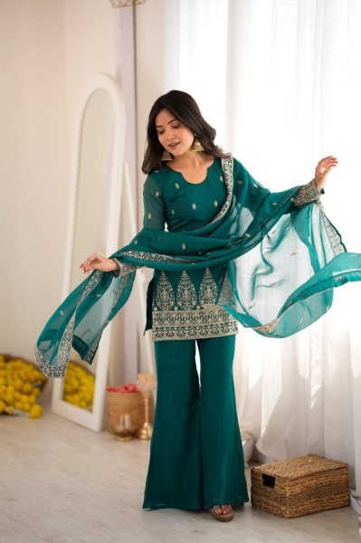 Exquisite Teal Green Fully Stitched Crunchy Silk Kurta Pant Dupatta Set for Women Ready To Wear Collection
