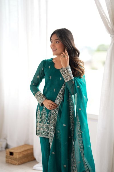 Exquisite Teal Green Fully Stitched Crunchy Silk Kurta Pant Dupatta Set for Women Ready To Wear Collection