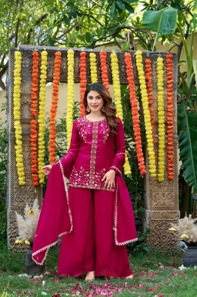 Extraordinary Hot Pink Festival Wear Fendy Satin Embroidered Suit Set with Dupatta Embroidery Kurtis 