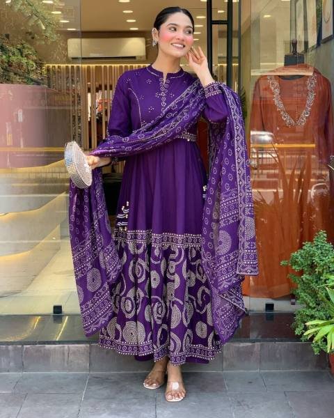 Fabulous Purple Anarkali Muslin Cotton Kurti Set with Embroidery Work and Hand-Printed Dupatta 3 Piece Kurti Set