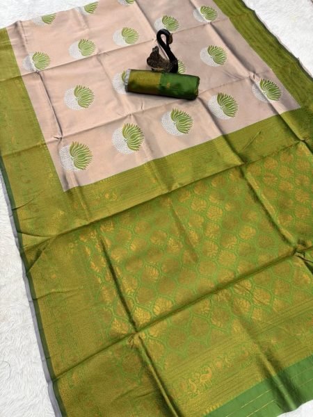 Fascinating Green Banarasi Silk Saree with Rich Pallu and Unique Zari Border For Festival Silk Sarees Wholesale