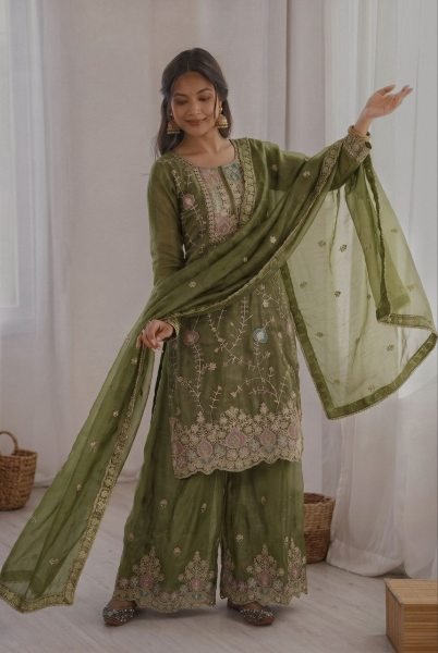 Fascinating Green Embroidered Fendy Silk Suit with Dupatta for Festive Wear Ready To Wear Collection