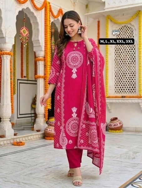 Fascinating Pink Cotton Bandhani Printed Kurta Set with Malmal Dupatta at Manufacturer  Cotton Kurtis Wholesale
