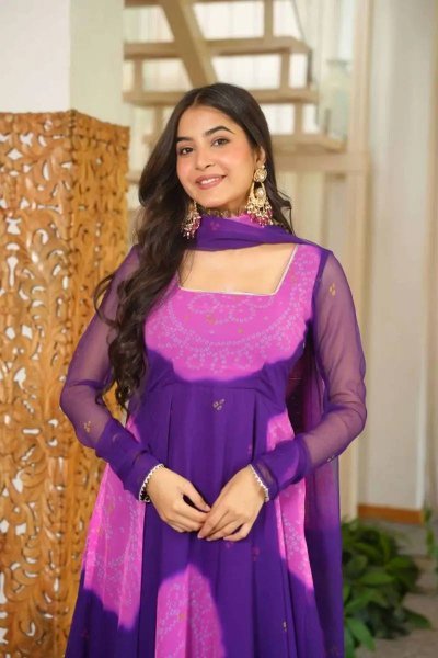 Fascinating Purple Georgette Kurti With Full Sleeves And Cotton Pant At Business Partner Pricing Ready To Wear Collection