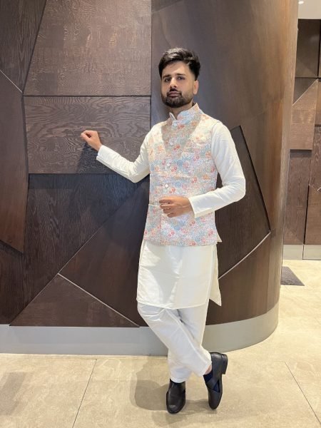 Silky White Jacquard Koti Kurta Set in Cotton Blend Fully Stitched Outfit for Festivals Kurta Pajama Wholesale