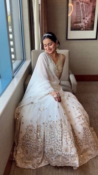 Faux Georgette Lehenga with Thread Sequins Work for Wedding Wear Designer Lehenga Choli