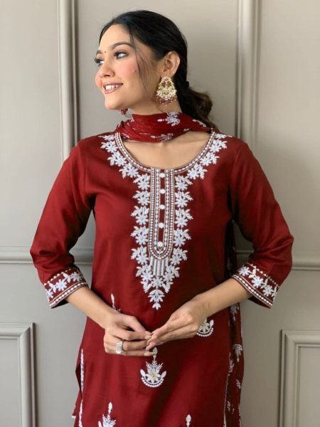 Festival Special Heavy Embroidery Lace Work Kurti Pant With Dupatta 3 Piece Kurti Set