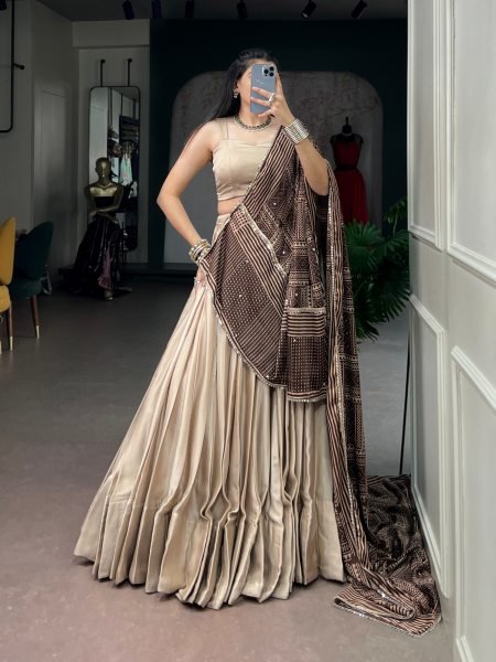 Festive Cream Designer Moonga Silk Lehenga Set with 8 Meter Flair at Wholesale Rate Navratri Lehnega Choli
