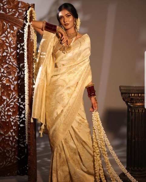 Festive Cream Soft Lichi Silk Saree with Rich Jacquard Weaving and Heavy Brocade Blouse Silk Sarees Wholesale