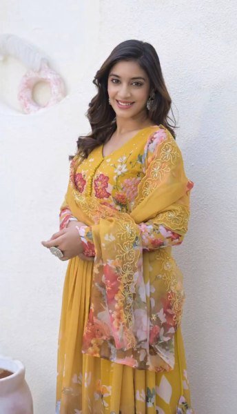 Festive Georgette Embroidery Gown Outfit Ready to Wear Wholesale Bulk Order Anarkali Kurtis 