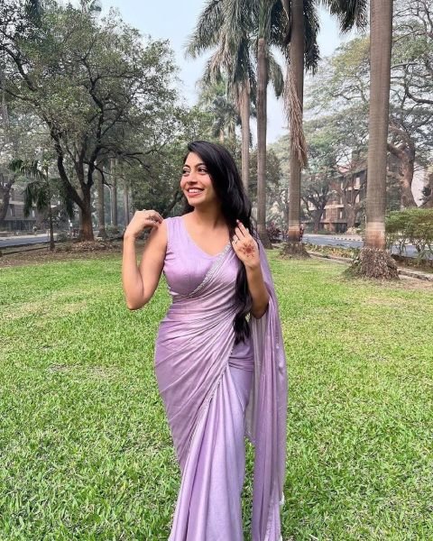 Festive Lavender Space Silk Saree with Beautiful Handwork Lace and Running Blouse Silk Sarees Wholesale