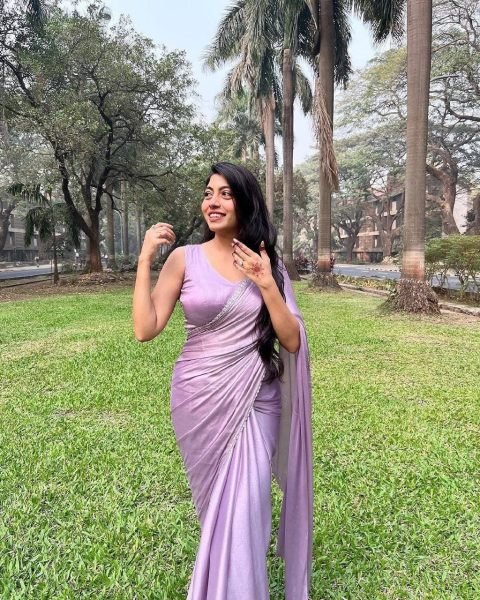 Festive Lavender Space Silk Saree with Beautiful Handwork Lace and Running Blouse Silk Sarees Wholesale