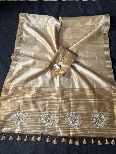 Festive Royal Look Golden Trusser Saree with Rich Zari Weaving Work For Wedding Designer Wedding Sarees Wholesale