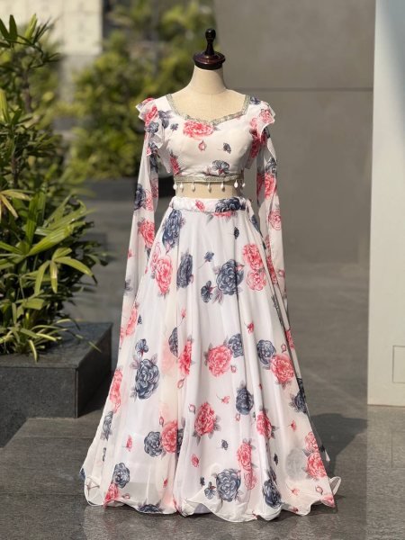 Festive Special White Kalamkari Lehenga with Attached Dupatta Pattern Designer Lehenga Choli