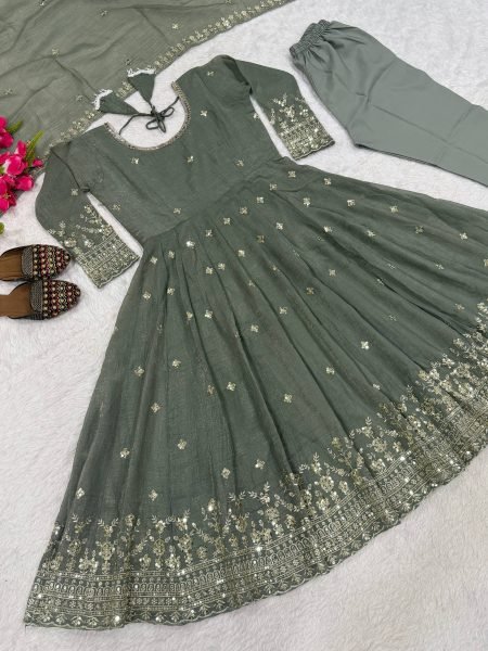 Festive Wear Anarkali Gown Set in Heavy Crunchy Silk Ready To Wear Collection