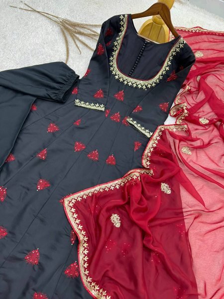 Festive Wear Black Roman Cotton Anarkali Gown with Embroidered Dupatta at Factory Price Ready To Wear Collection
