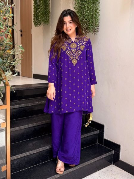 Flawless Blue Silk Crepe Kurti Plazzo Co Ord Set with Elegant Embroidery Work for Women Kurtis