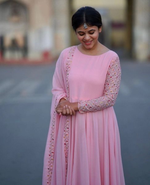 Fox Georgette With Attractive Embroidery Anarkali Kurti With Dupatta Kurti With Dupatta Wholesale