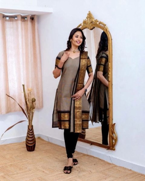 Fresh and Soft Soft Kanchi Cotton V Neck Kurti with 2 5 Mtr Dupatta for Daily   Office Wear  Straight Cut Long Kurtis