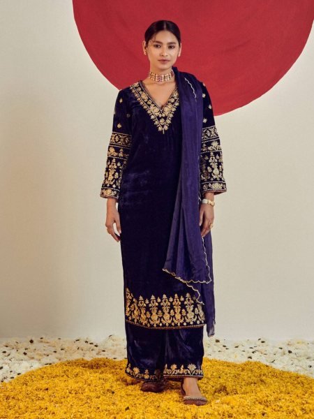 Fresh Velvet V Neck Embroidered Zari Sequin Top Palazzo Set with Dupatta for Resellers Winter Wear