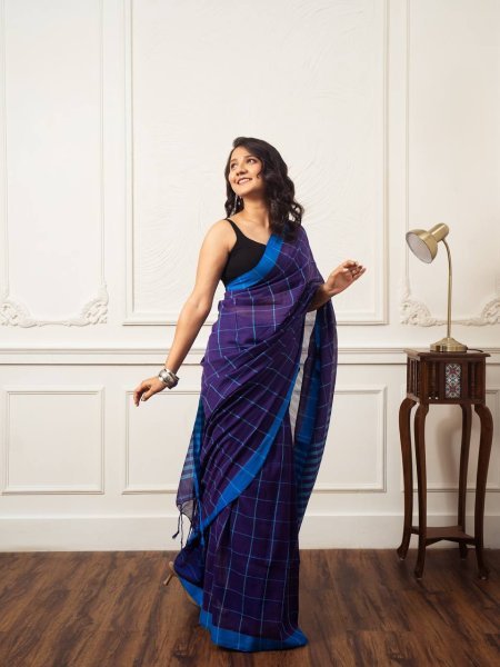 Functional Blue Linen Cotton Checks Saree with Contrast Border and Tussle at Wholesale Rate Printed Cotton Sarees Wholesale